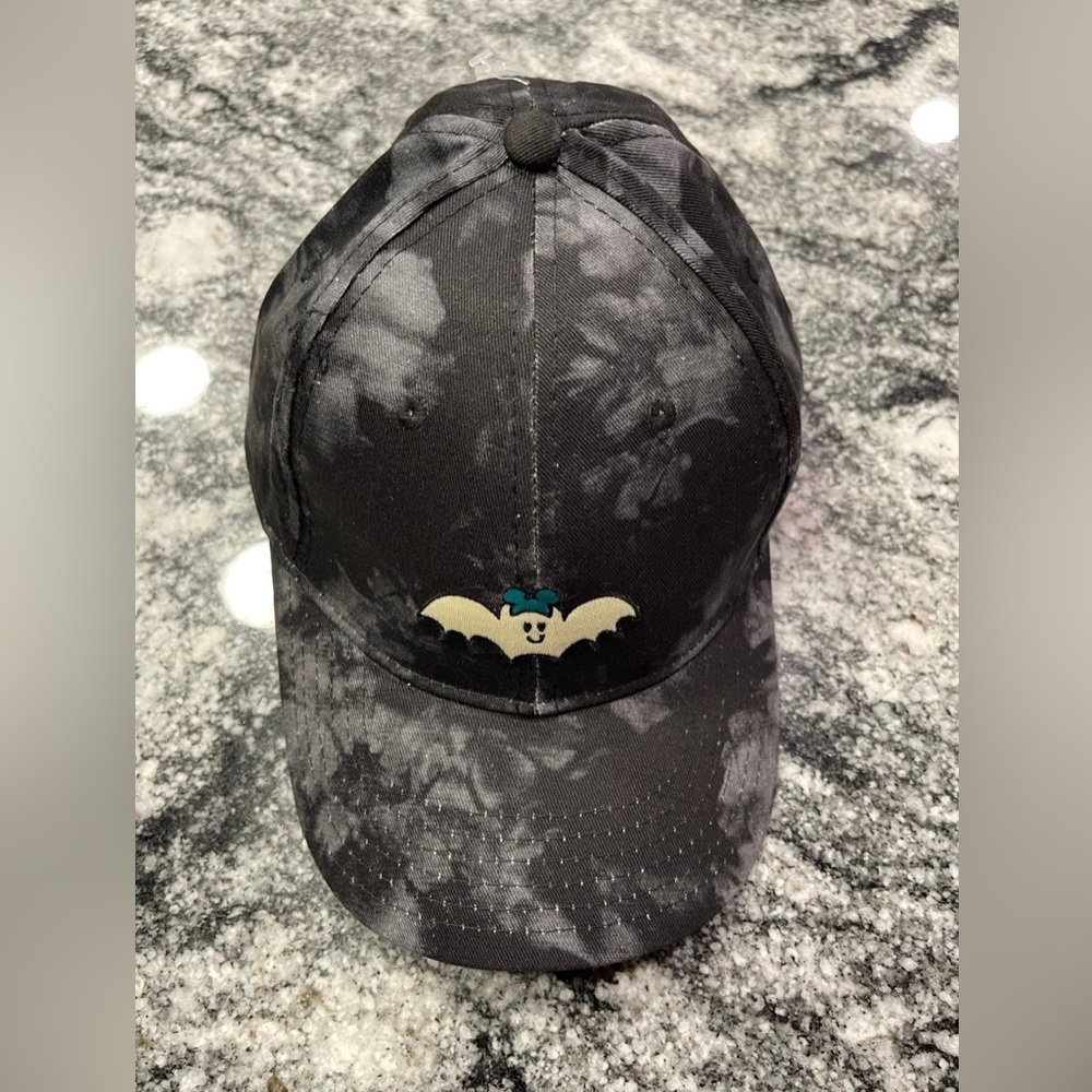 Disney Halloween Mickey Bat Hat WDW PARKS - Picture 3 of 13